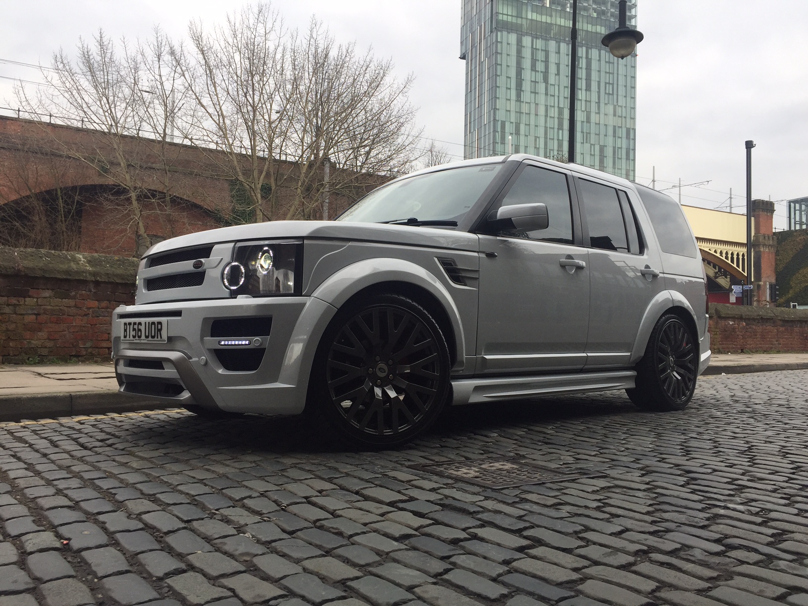 Land Rover Discovery LR7 Arctic Edition 